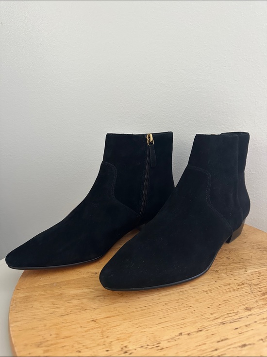 J. Crew Shoes - NIB J. Crew Suede Ankle Boots - size 6